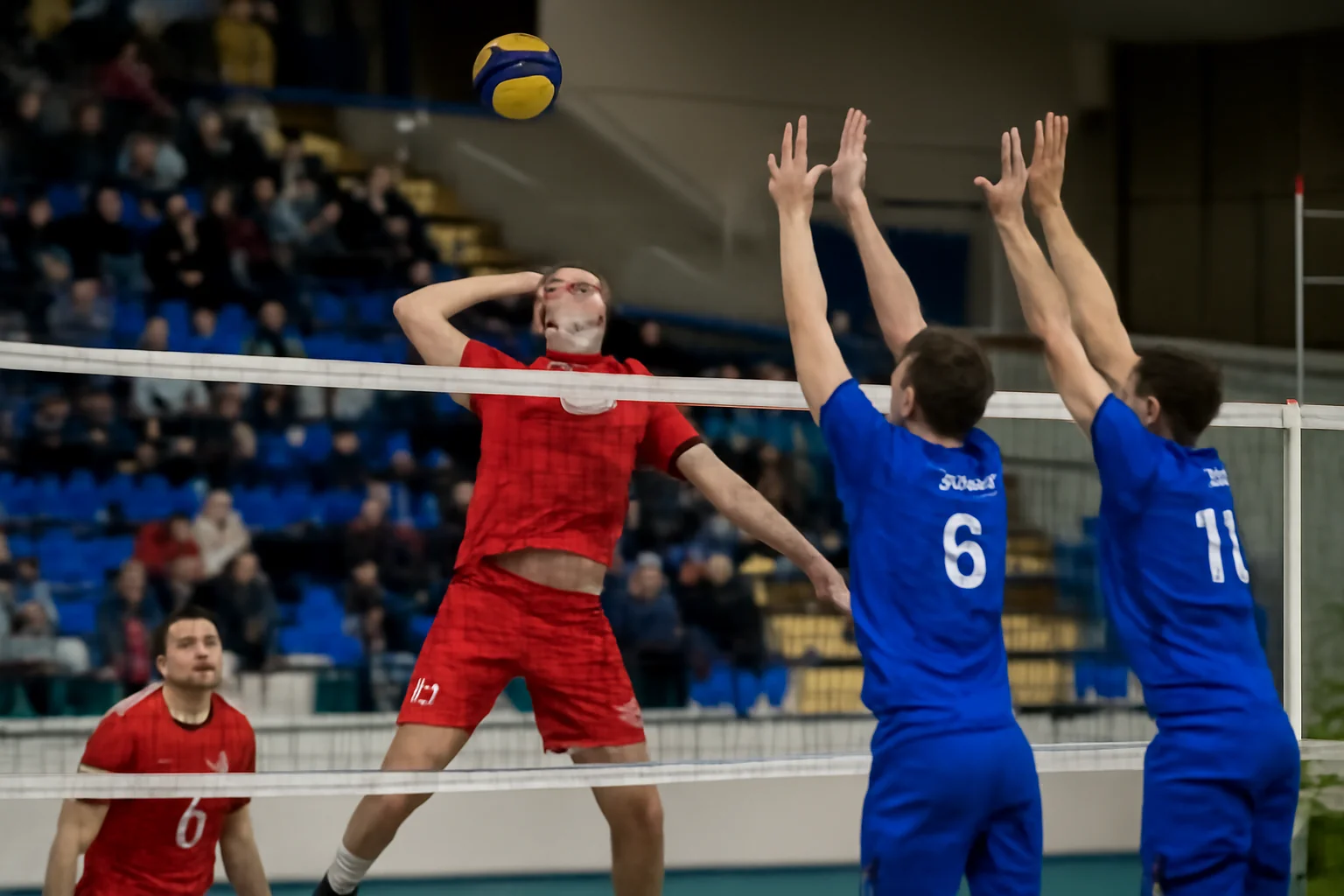 CSM Arcada Galați, aproape de sferturile Cupei României la volei după victoria clară din tur